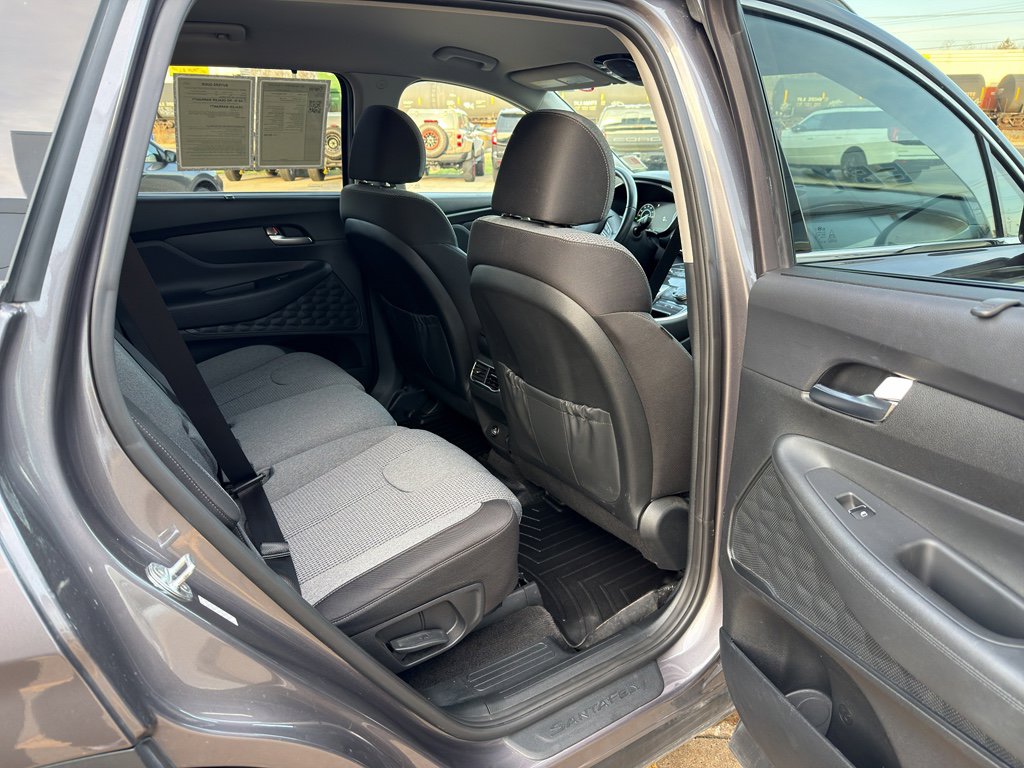 Used 2021 Hyundai Santa Fe Blue image 16