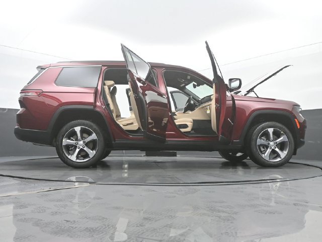 New 2025 Jeep Grand Cherokee L Limited w/ Luxury Tech Group II AWD/4WD image 63
