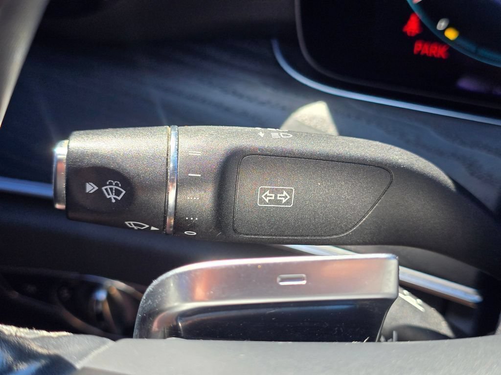 Used 2022 Mercedes-Benz E 350 Sedan w/ Driver Assistance Package image 28
