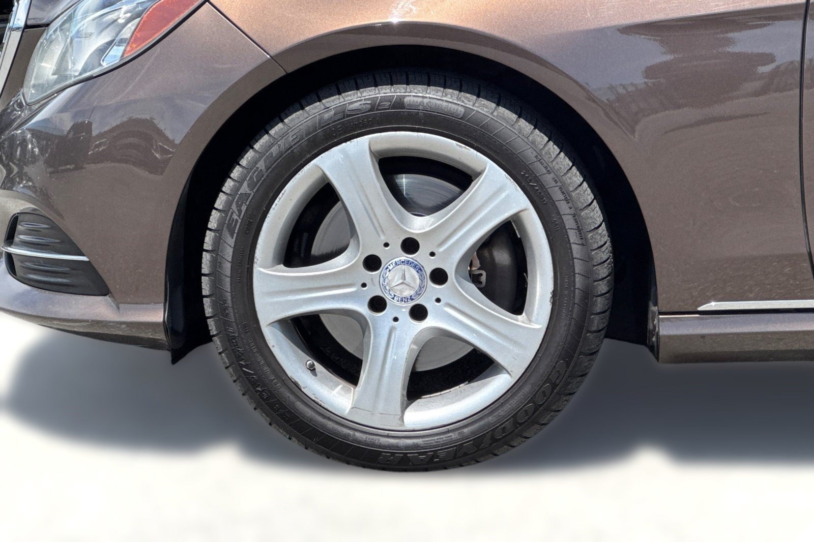 Used 2015 Mercedes-Benz E 250 BlueTEC 4MATIC Sedan image 13