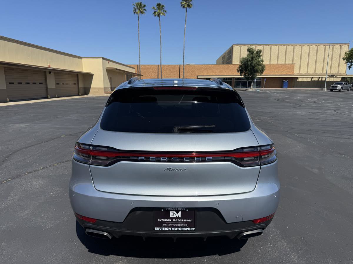 Used 2021 Porsche Macan AWD/4WD image 7