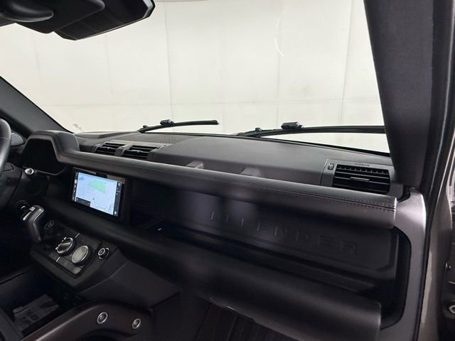 Used 2021 Land Rover Defender 110 X image 33