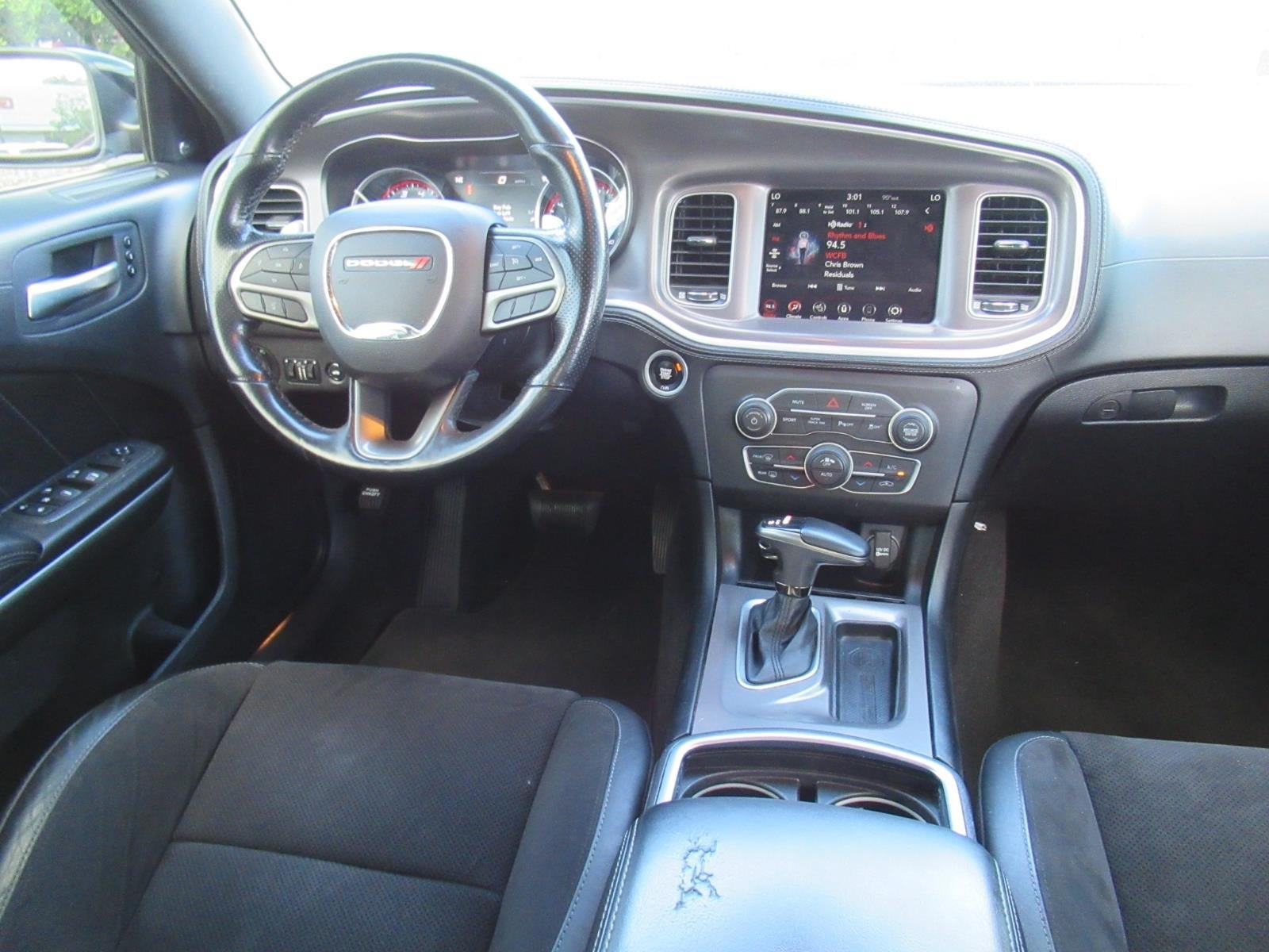 Used 2022 Dodge Charger GT w/ Plus Group RWD image 13