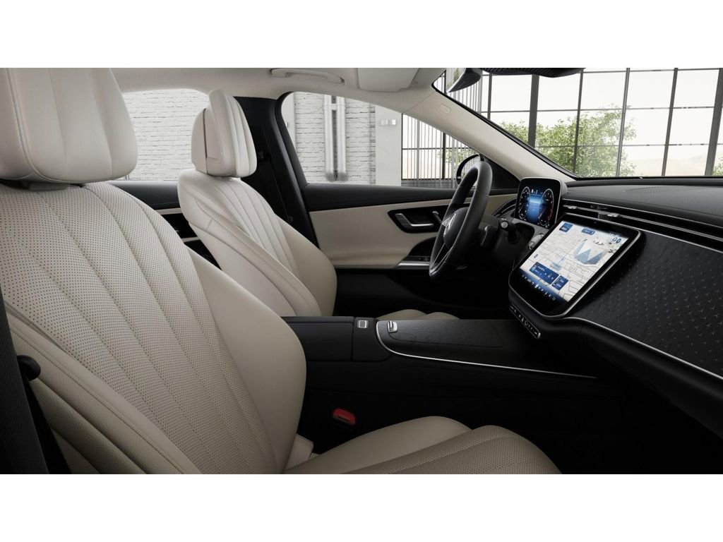 New 2026 Mercedes-Benz E 350 4MATIC Sedan image 4