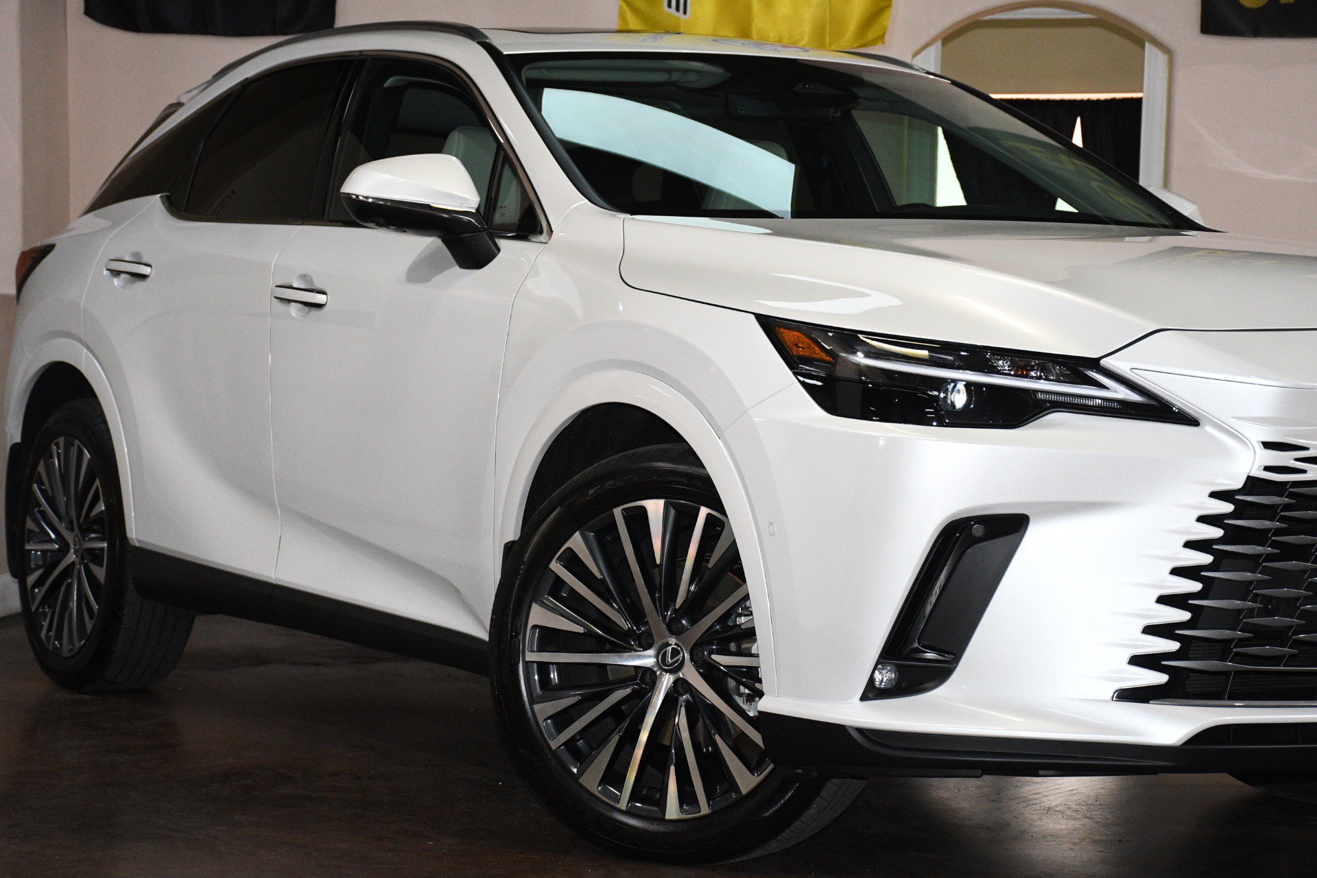 Used 2025 Lexus RX 350 Premium Plus w/ Convenience Package FWD image 53