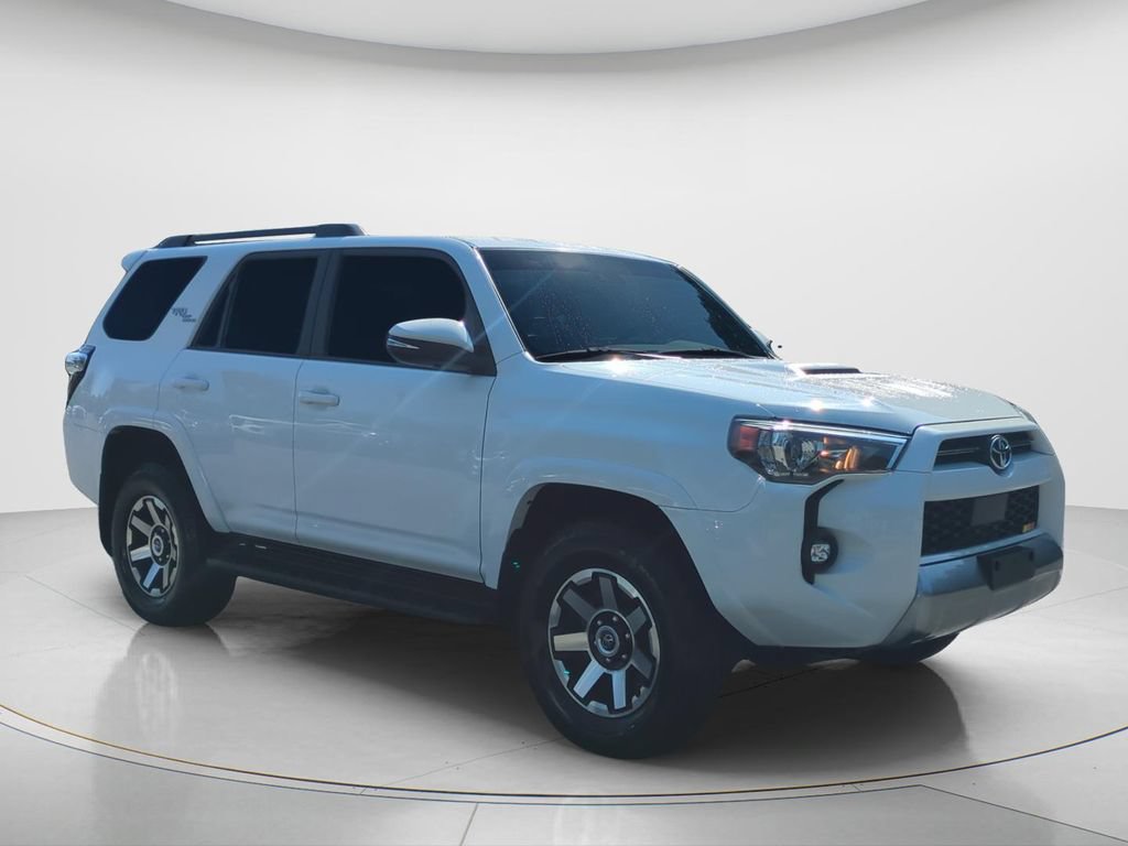 Used 2023 Toyota 4Runner TRD Off-Road Premium AWD/4WD image 2