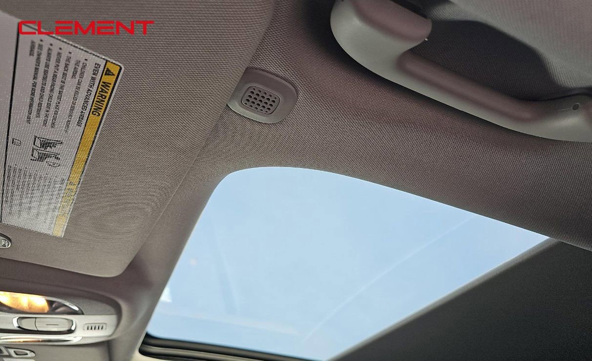 Used 2022 Jeep Compass Trailhawk w/ Sun and Sound Group image 14