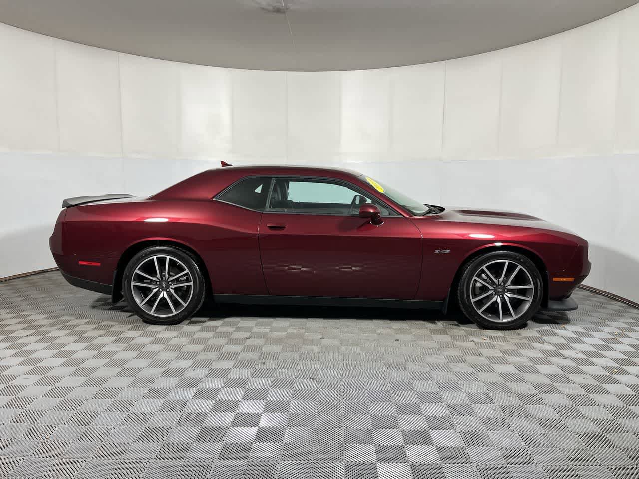 Used 2023 Dodge Challenger R/T w/ Plus Package RWD image 9