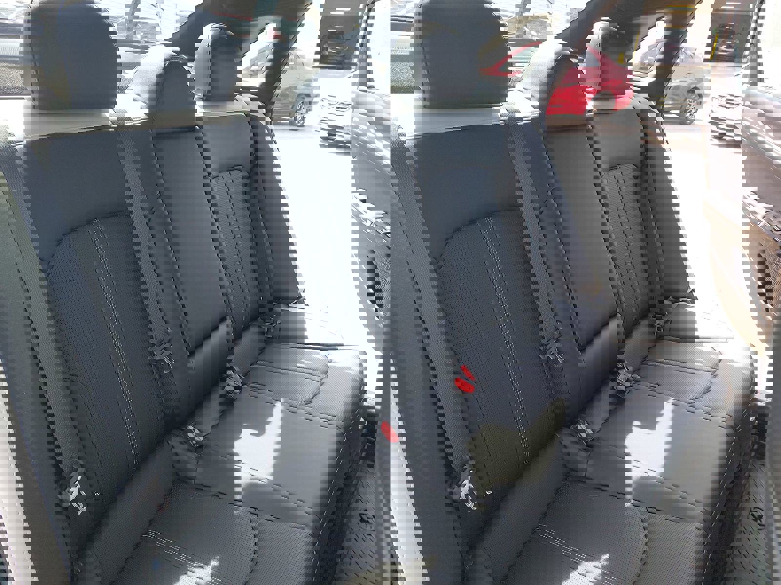 Used 2025 Kia K5 GT-Line w/ GT-Line Premium Package image 11