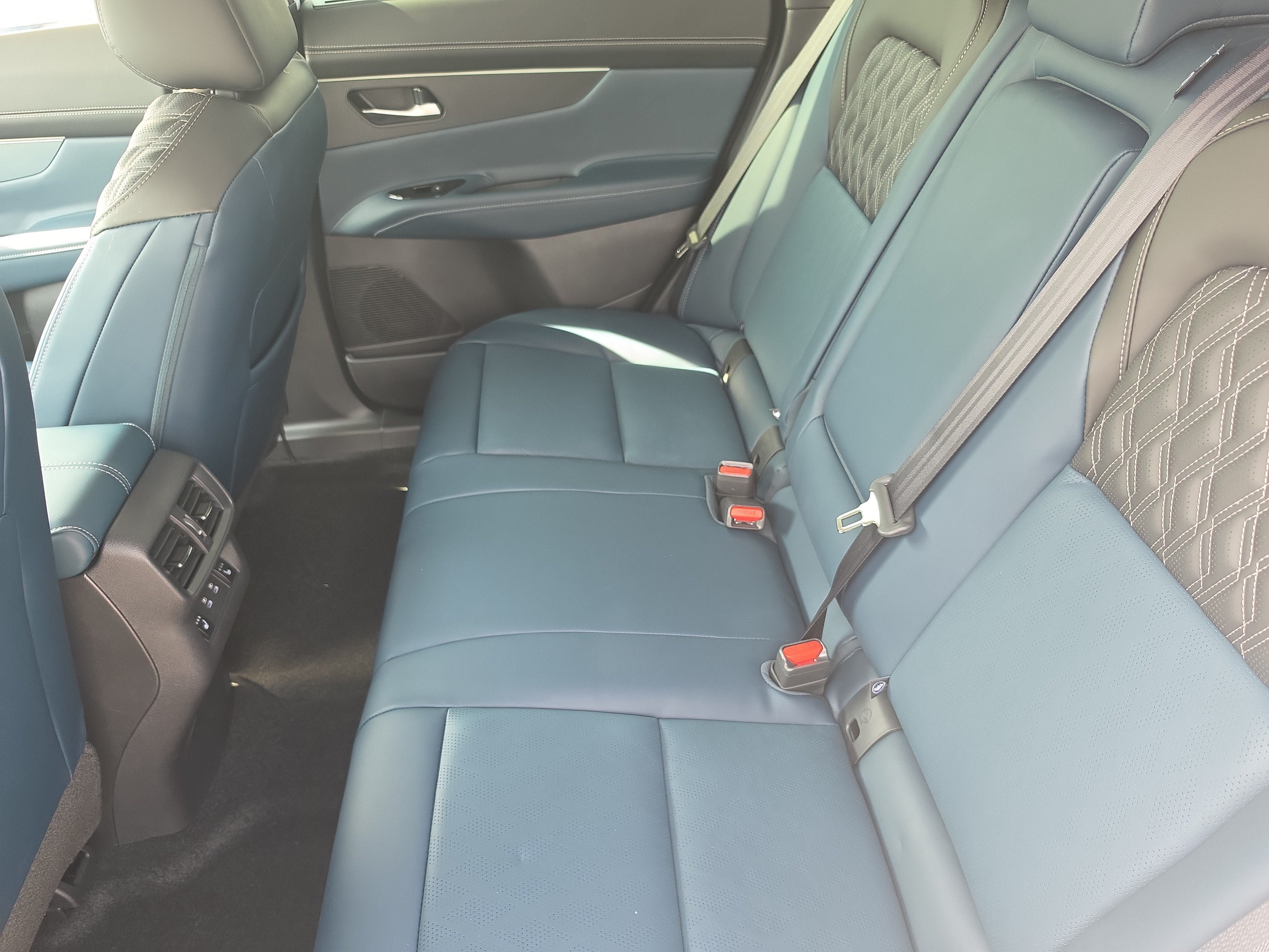 New 2027 Nissan Murano Platinum w/ Cargo Package AWD/4WD image 11