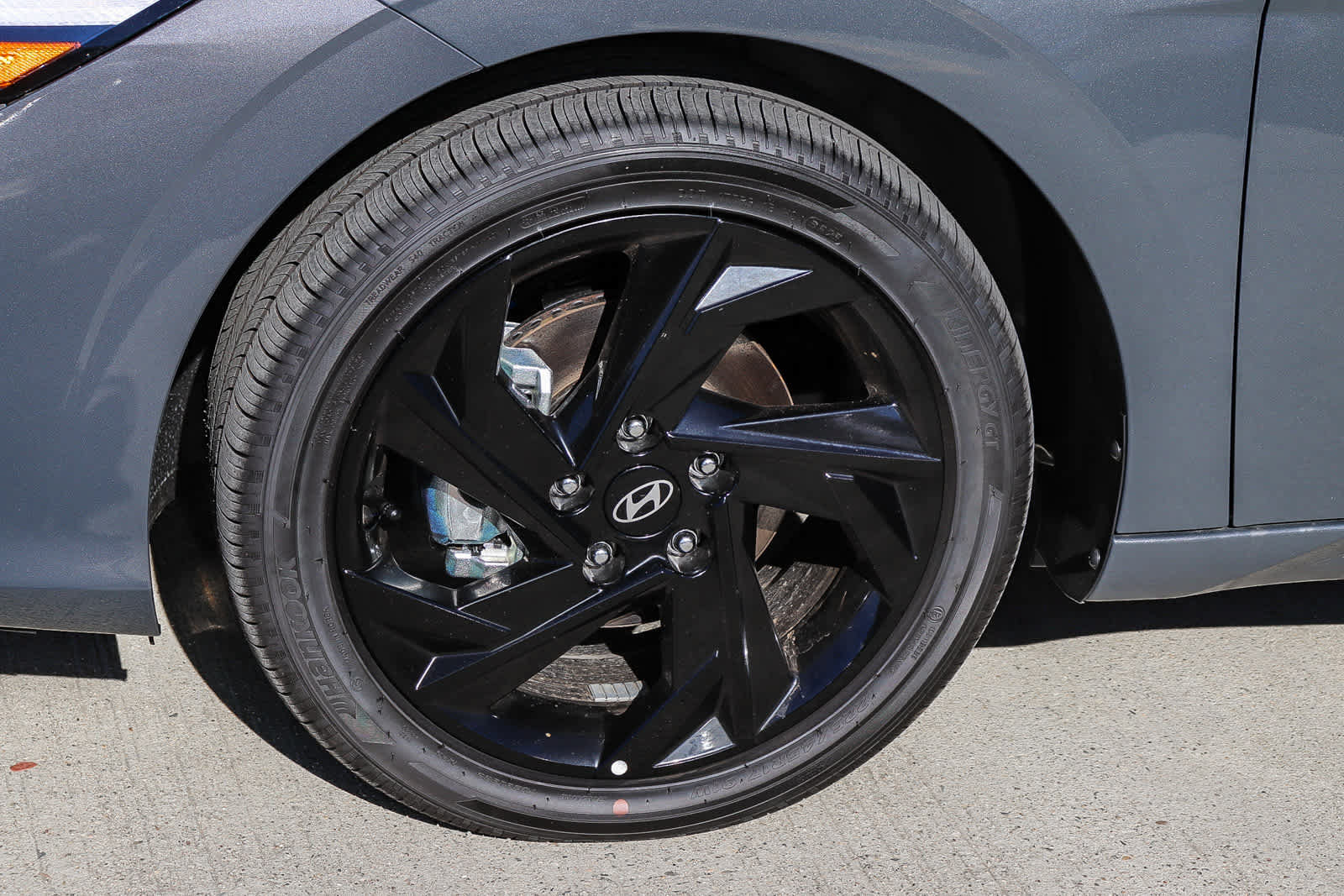 New 2026 Hyundai Elantra SEL FWD image 14