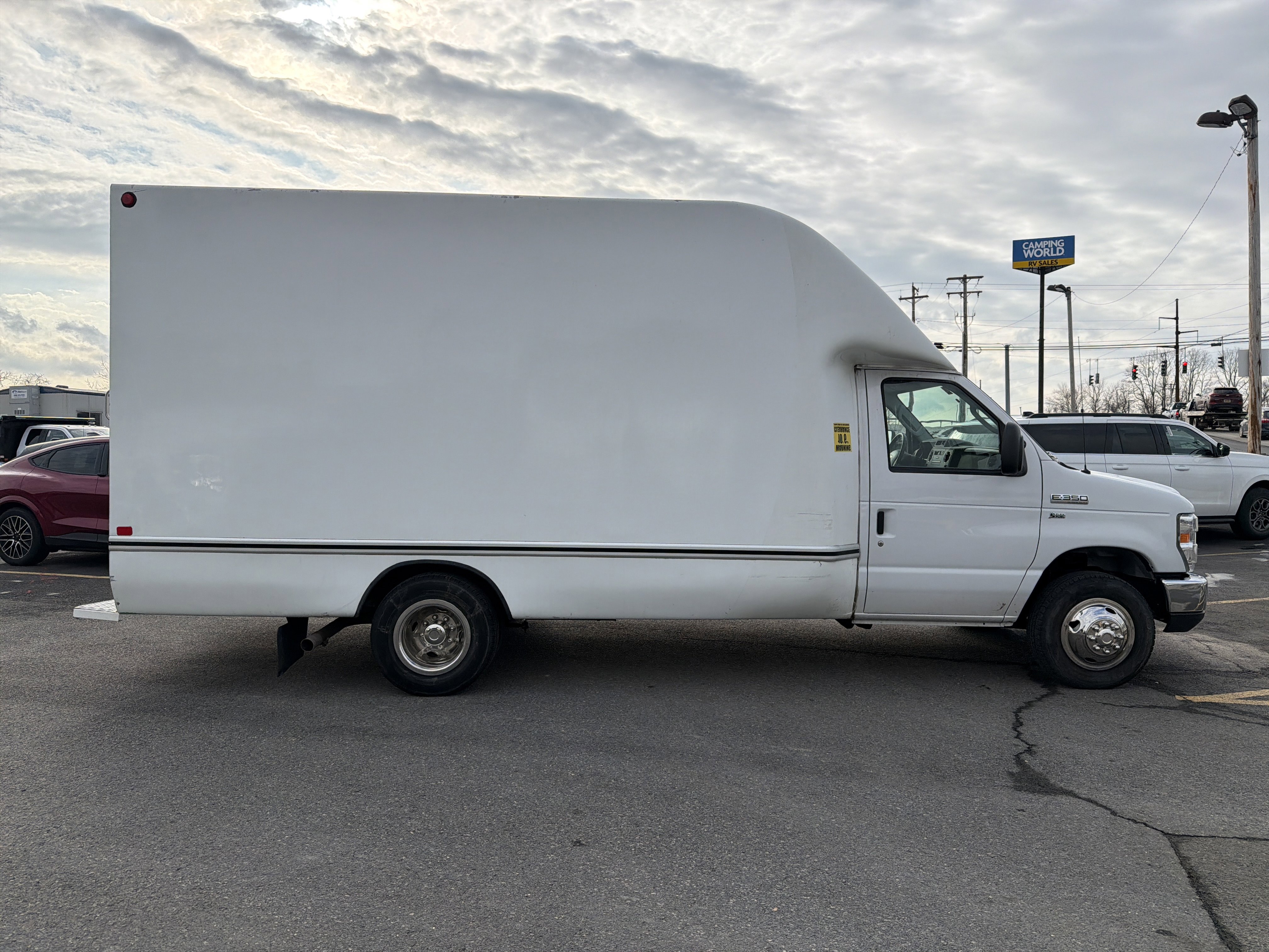 Used 2019 Ford E-350 and Econoline 350 Super Duty image 4