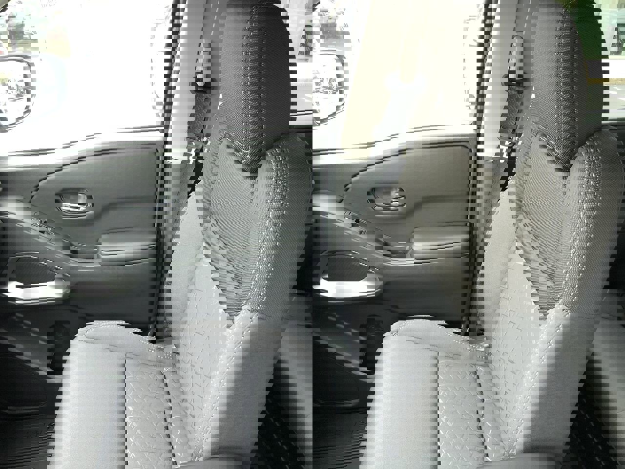 New 2026 Nissan Frontier SV w/ All-Weather Content Package image 30