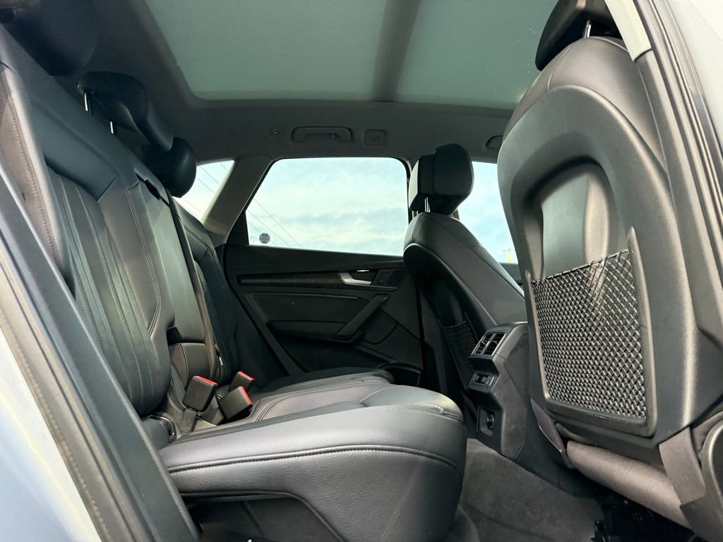Used 2018 Audi Q5 2.0T Premium Plus w/ Premium Plus Package image 19