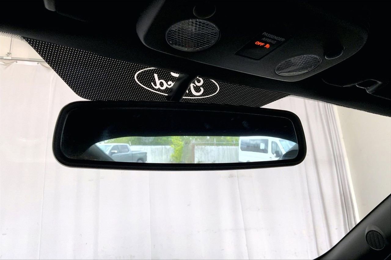 Used 2020 Ford Mustang Premium image 17