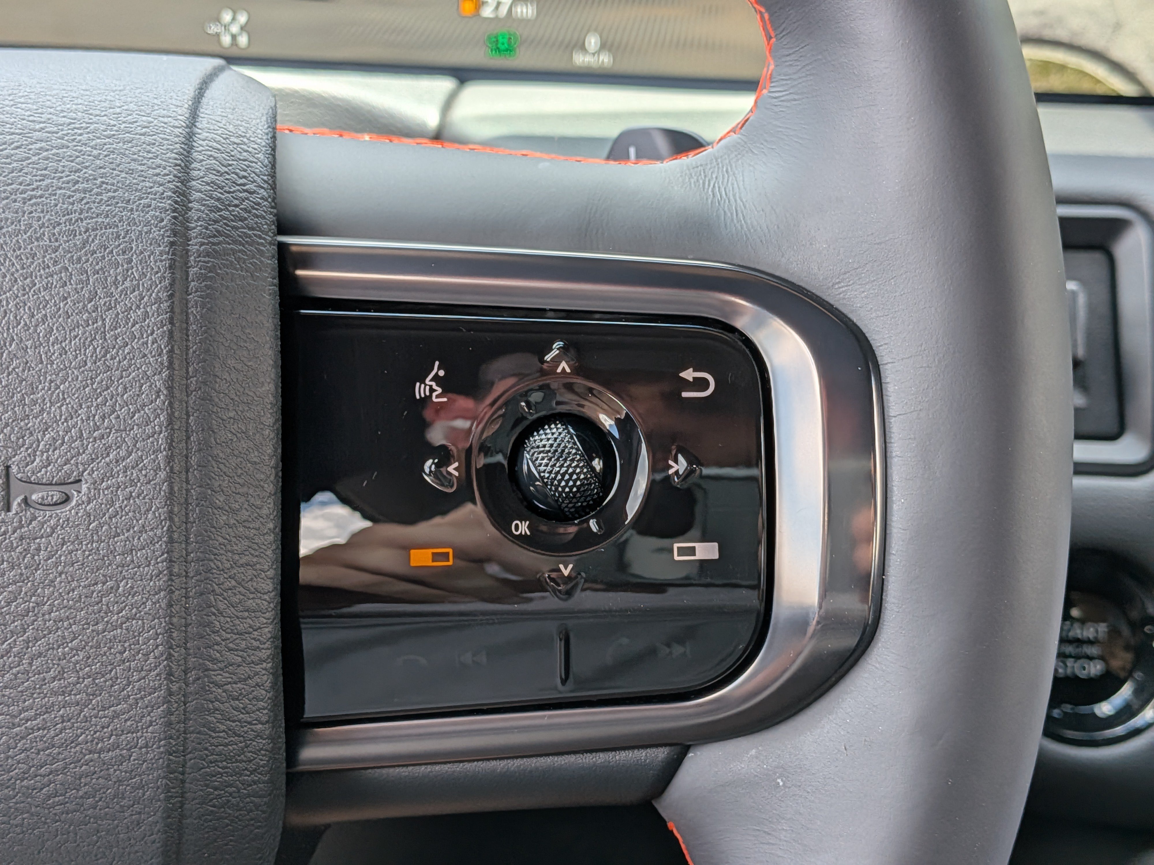 Used 2025 Nissan Armada PRO-4X AWD/4WD image 24