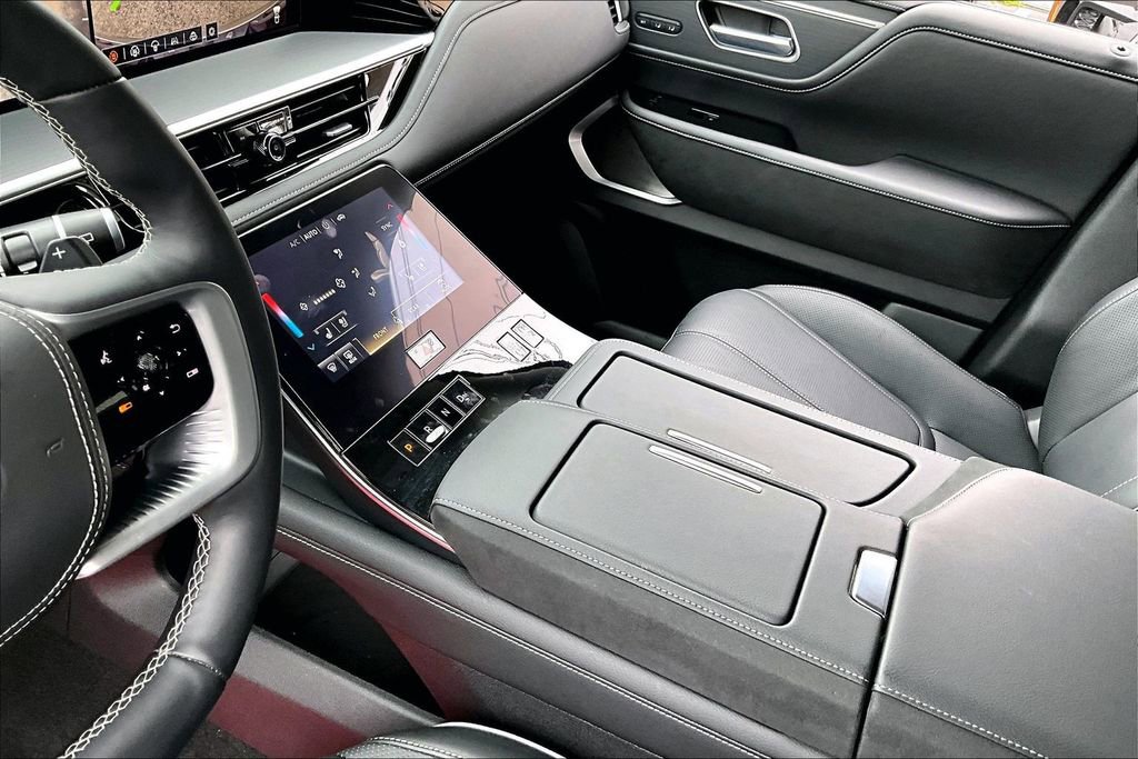 Certified 2025 INFINITI QX80 Sensory AWD/4WD image 19
