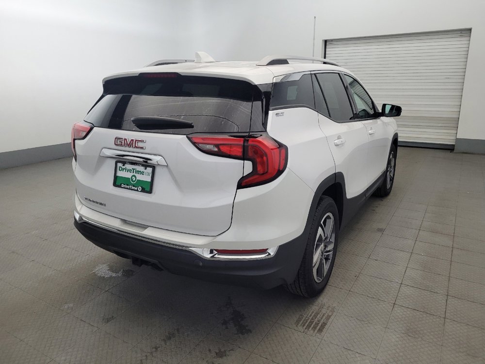 Used 2021 GMC Terrain SLT FWD image 9