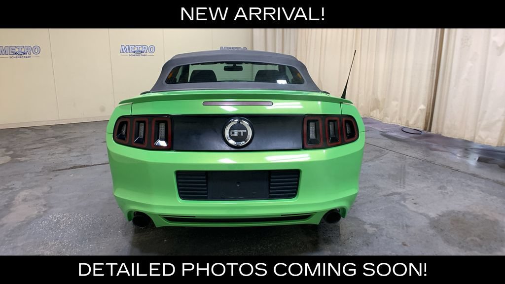 Used 2014 Ford Mustang GT w/ Equipment Group 301A RWD image 4