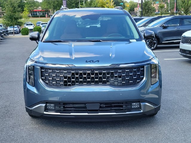 New 2027 Kia Carnival SX FWD image 2