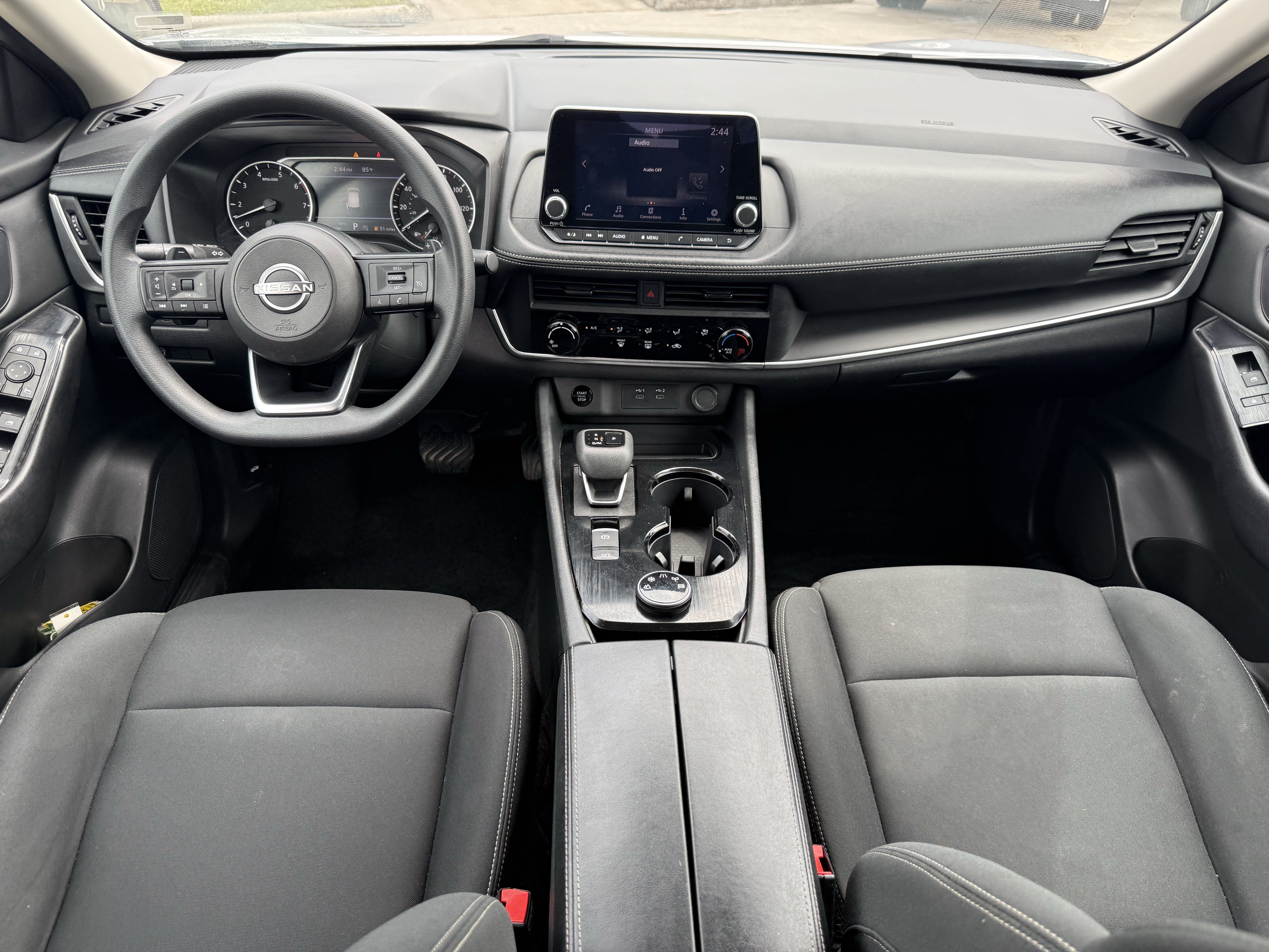 Used 2024 Nissan Rogue S AWD/4WD image 10