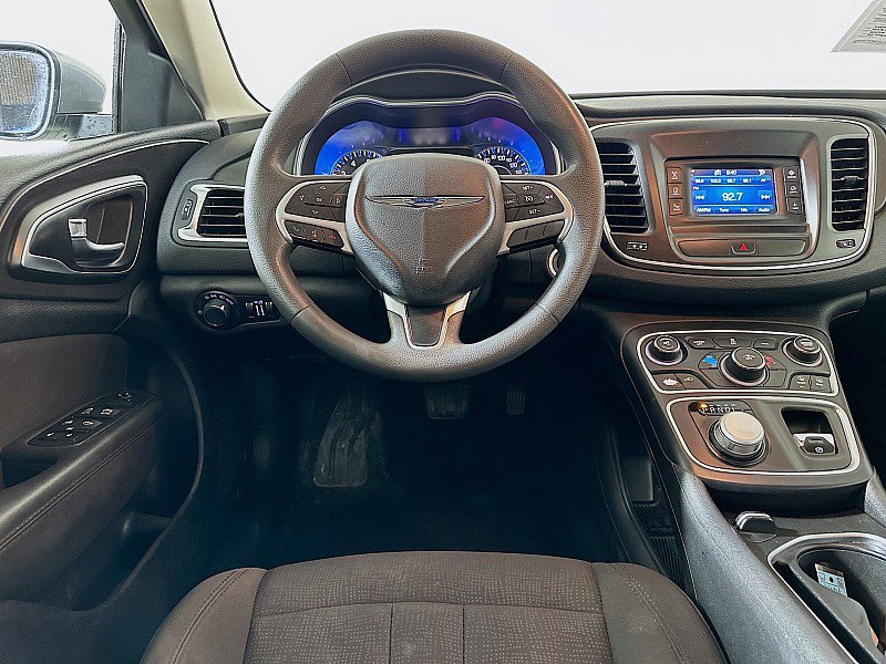 Used 2016 Chrysler 200 Limited image 21