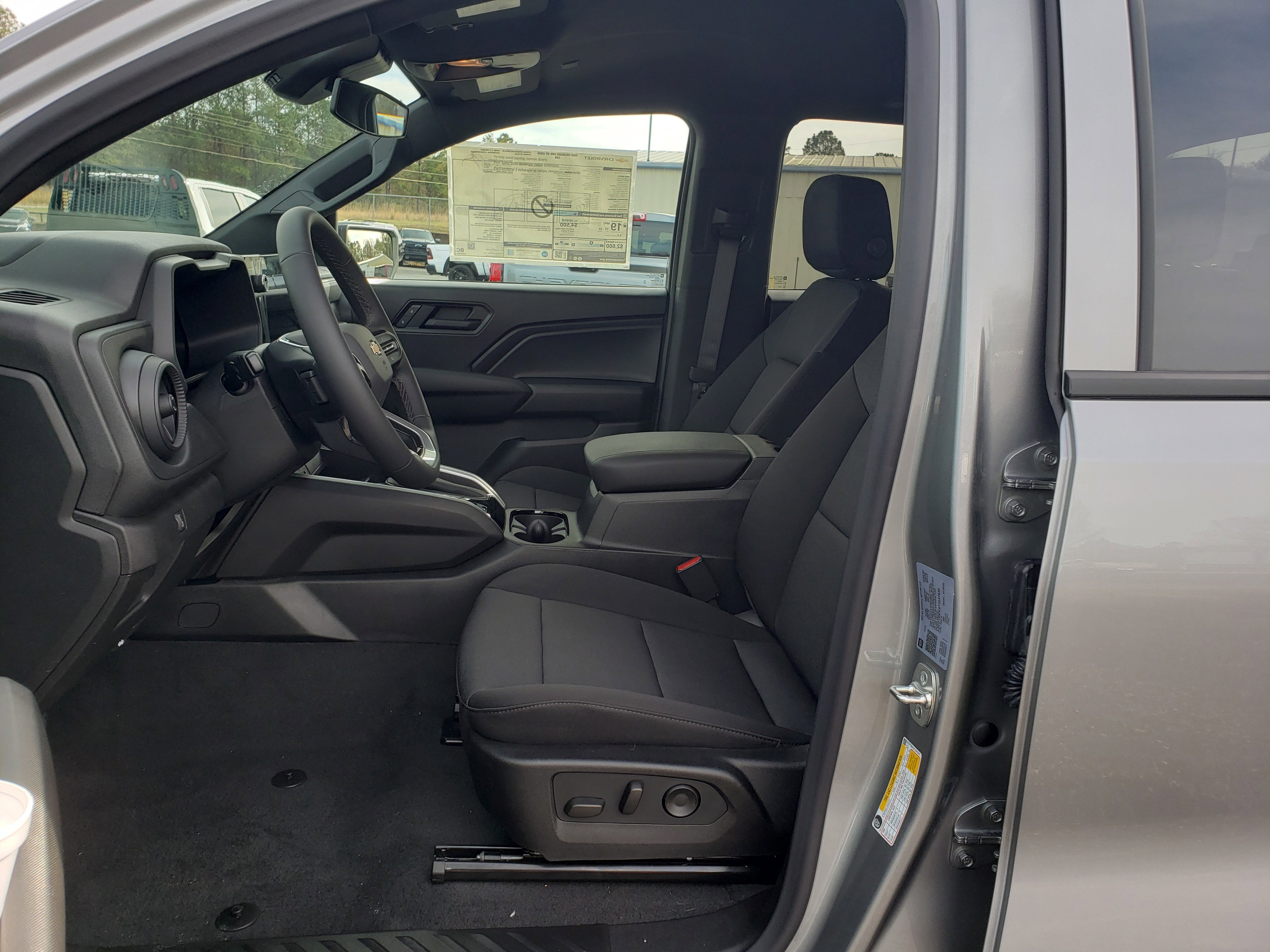 New 2026 Chevrolet Colorado W/T image 26