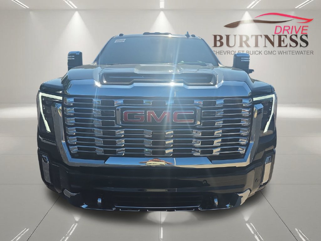 New 2026 GMC Sierra 2500 Denali w/ Denali Reserve Package AWD/4WD image 3