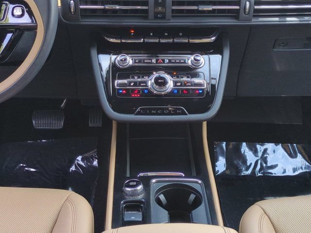 Used 2022 Lincoln Corsair Reserve FWD image 17