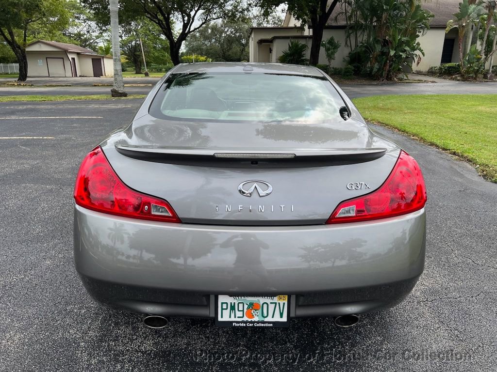 Used 2009 INFINITI G37 x Coupe w/ Premium Pkg image 14