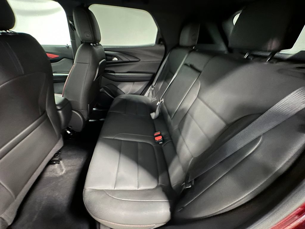 Used 2025 Chevrolet TrailBlazer RS w/ Driver Confidence Package AWD/4WD image 17
