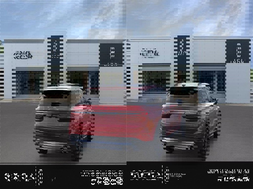 New 2026 Lincoln Corsair Reserve image 8