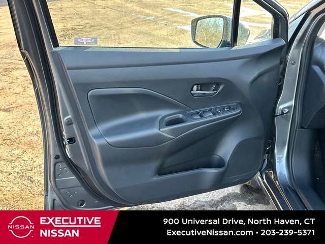 Used 2025 Nissan Versa SV w/ Trunk Package image 10