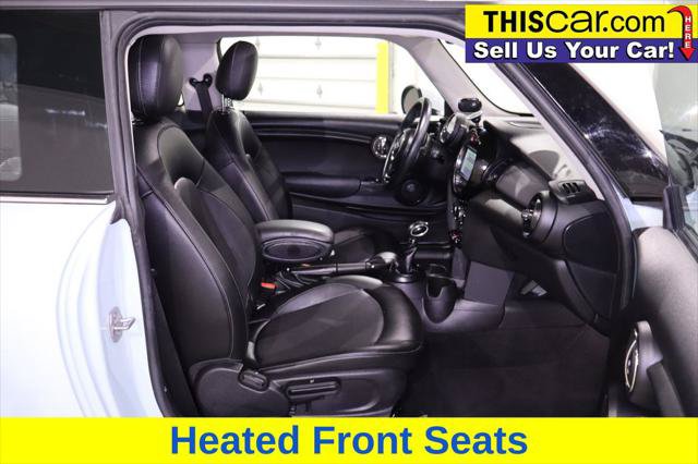 Used 2018 MINI Cooper 2-Door Hardtop FWD image 31