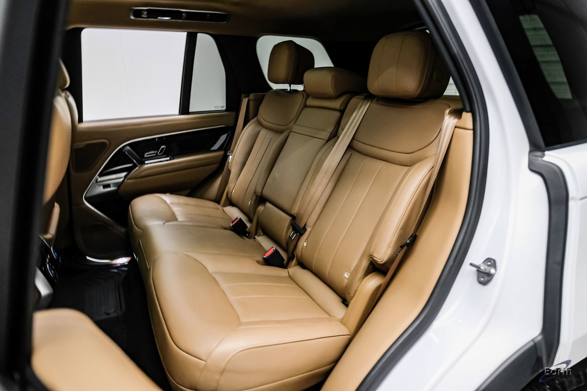 Used 2023 Land Rover Range Rover SE image 77