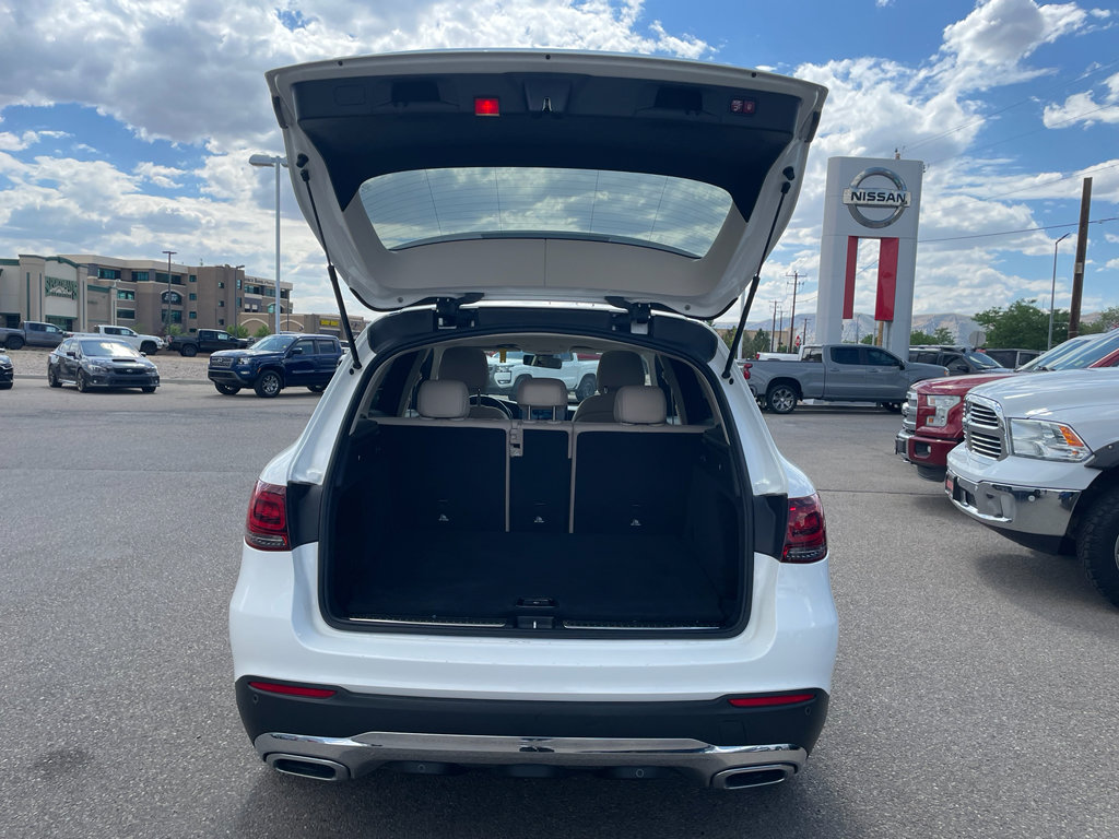 Used 2021 Mercedes-Benz GLC 300 4MATIC image 5