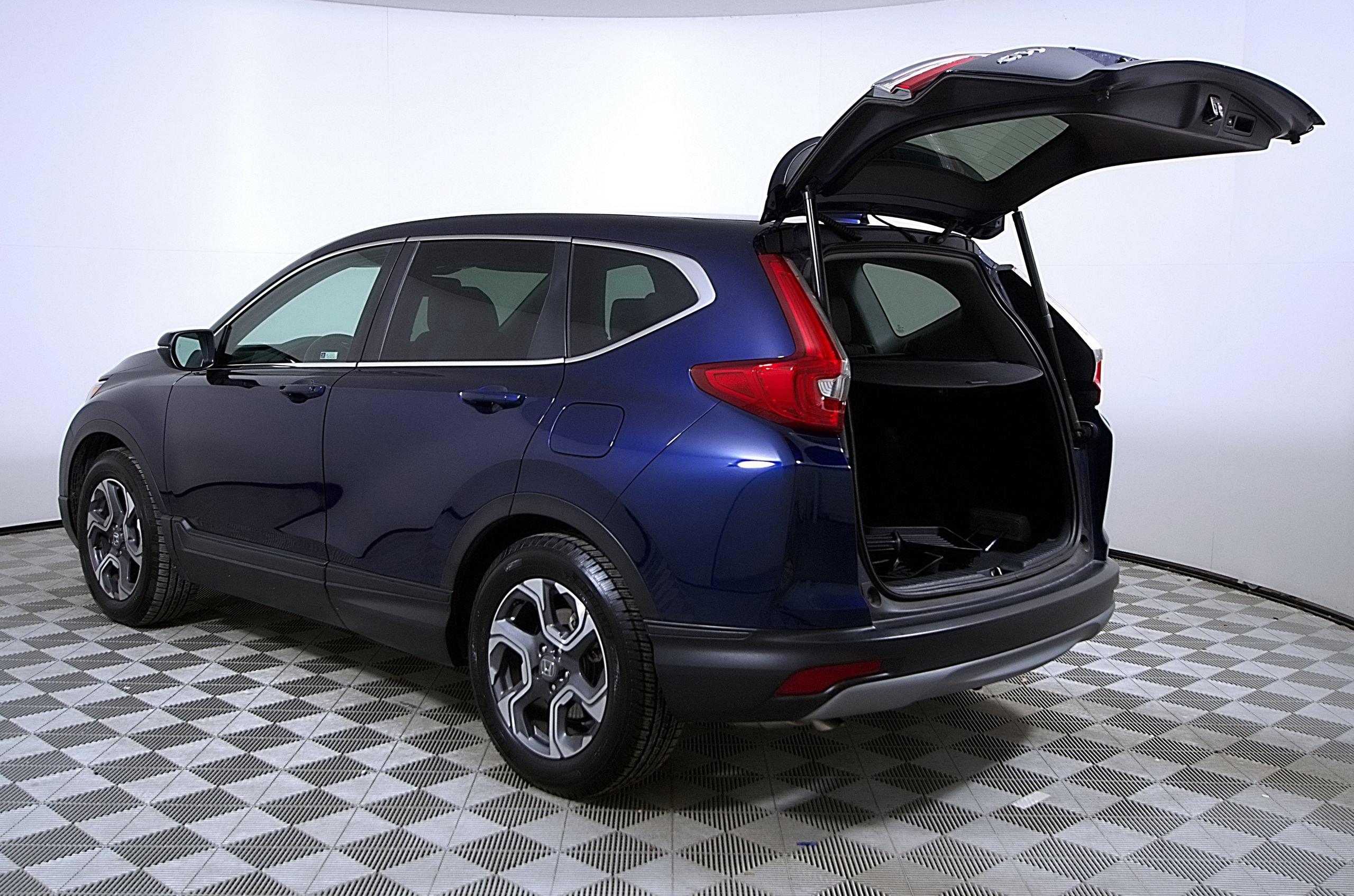 Used 2017 Honda CR-V EX image 10