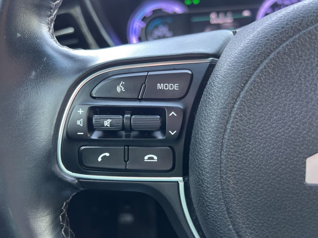 Used 2022 Kia Niro LXS image 24