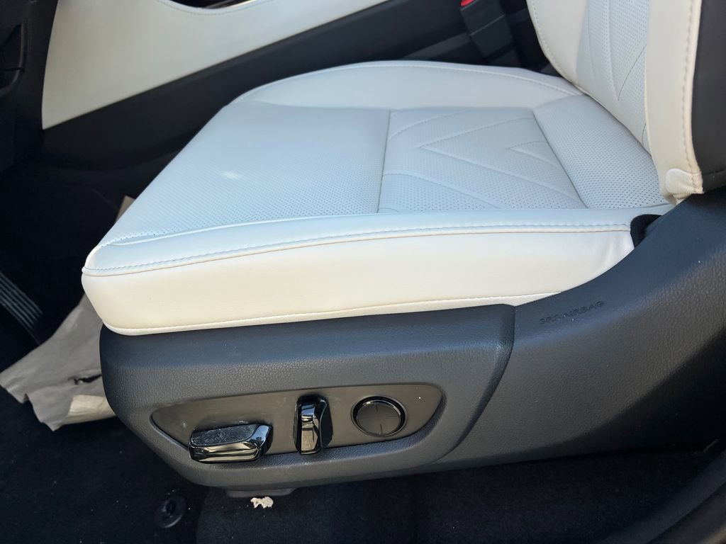 New 2026 Lexus NX 450h+ AWD w/ Luxury Package image 13