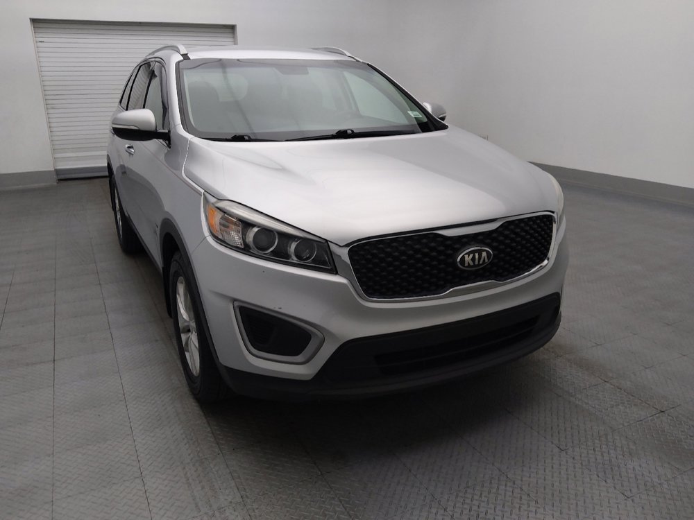 Used 2018 Kia Sorento LX image 14