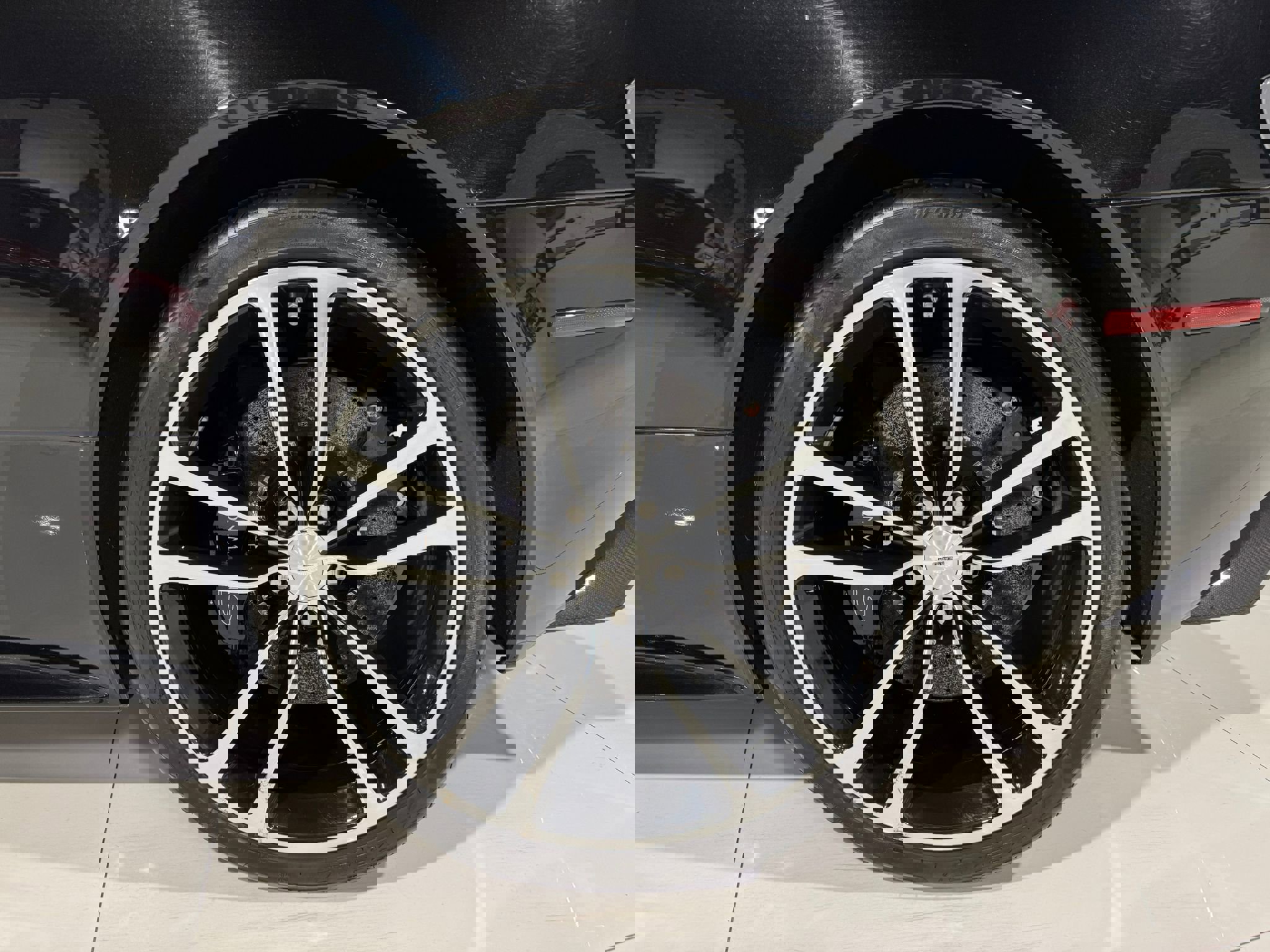 Used 2012 Aston Martin DBS Volante image 54