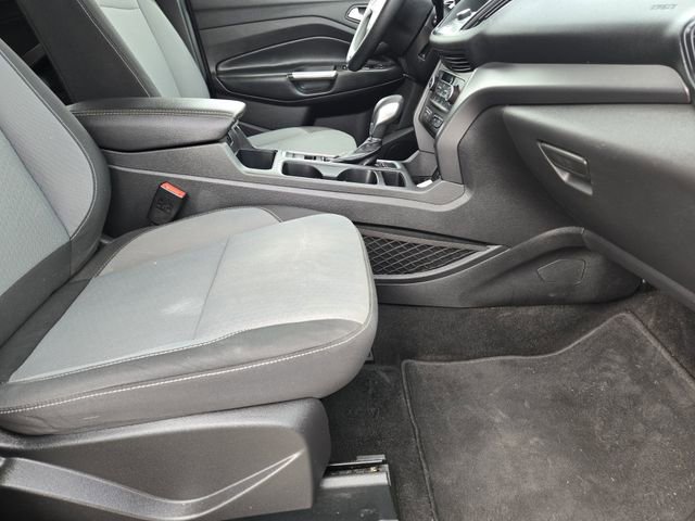 Used 2019 Ford Escape SE image 13
