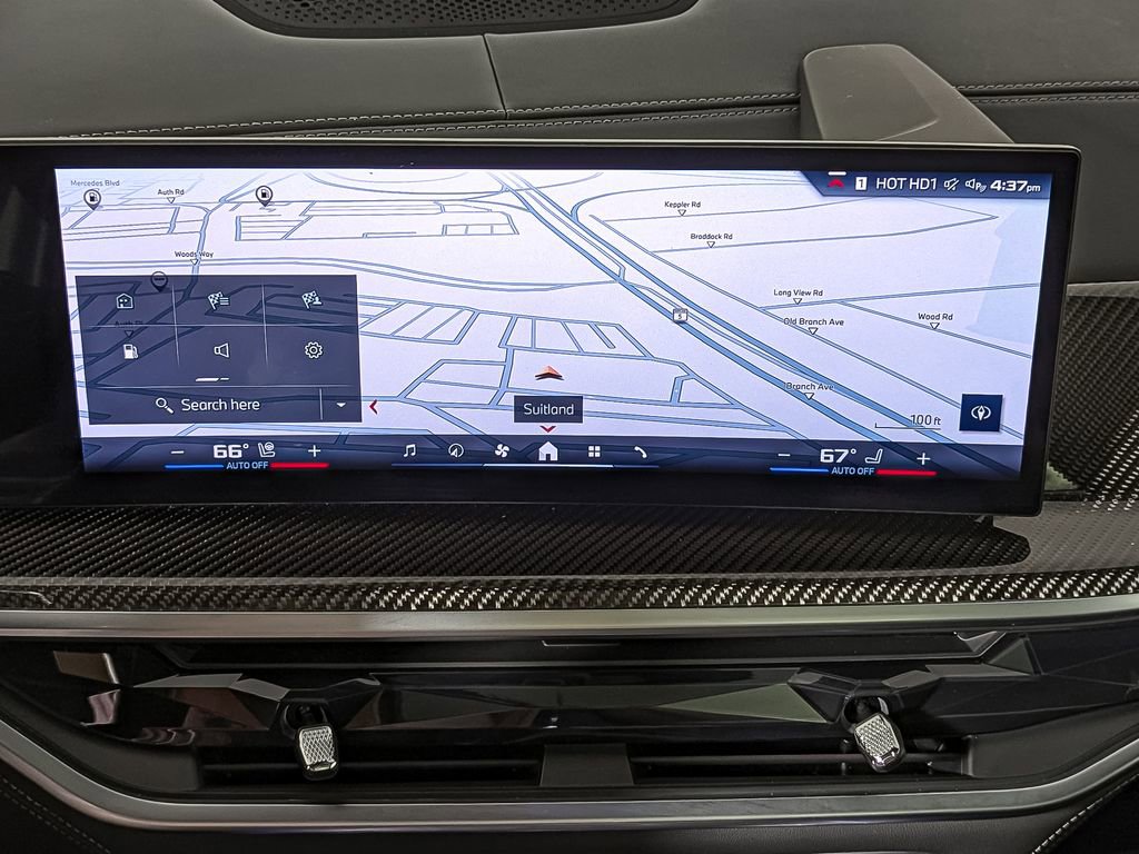 Certified 2025 BMW X7 M60i image 24