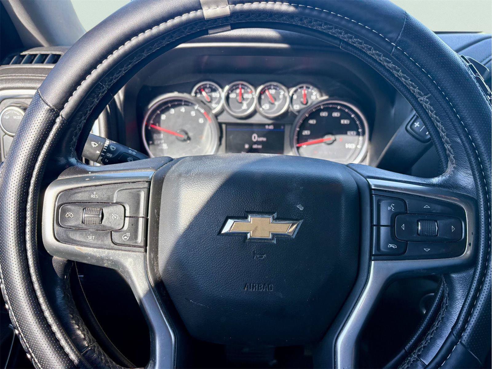 Used 2021 Chevrolet Silverado 1500 LT RWD image 18