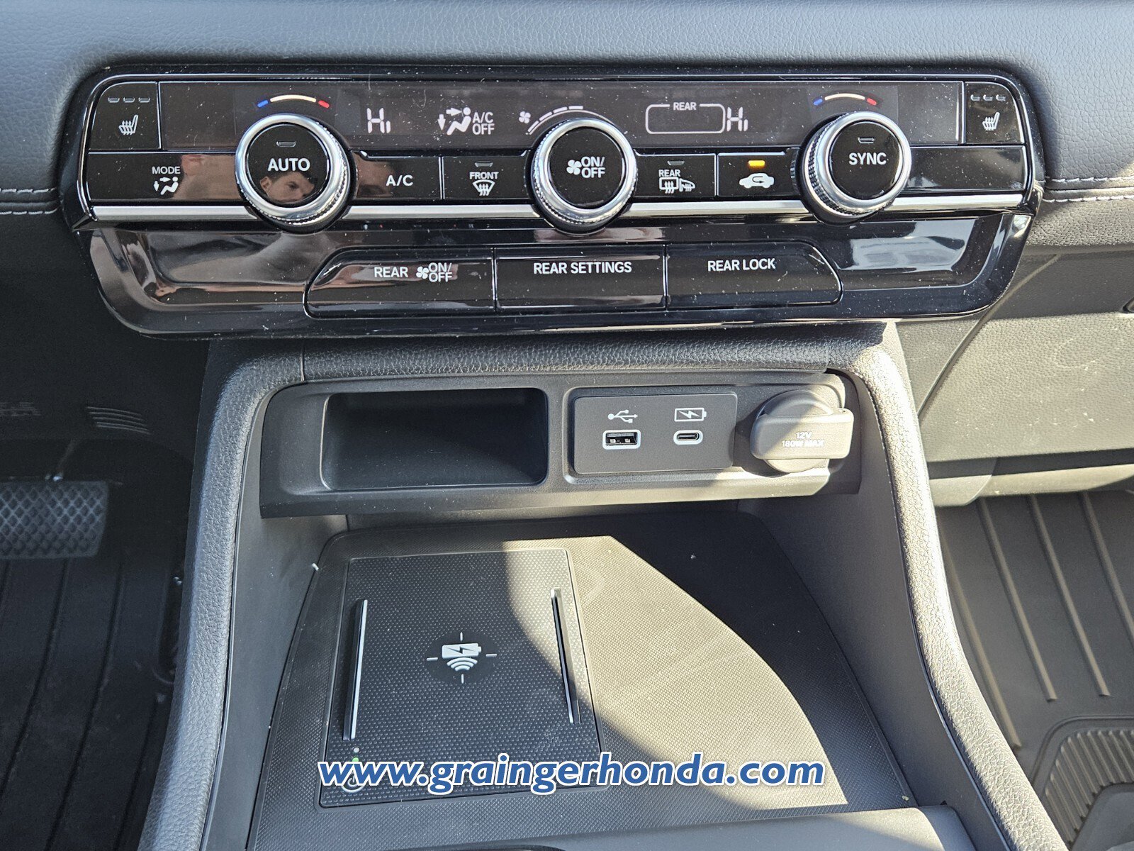 New 2025 Honda Pilot EX-L image 16