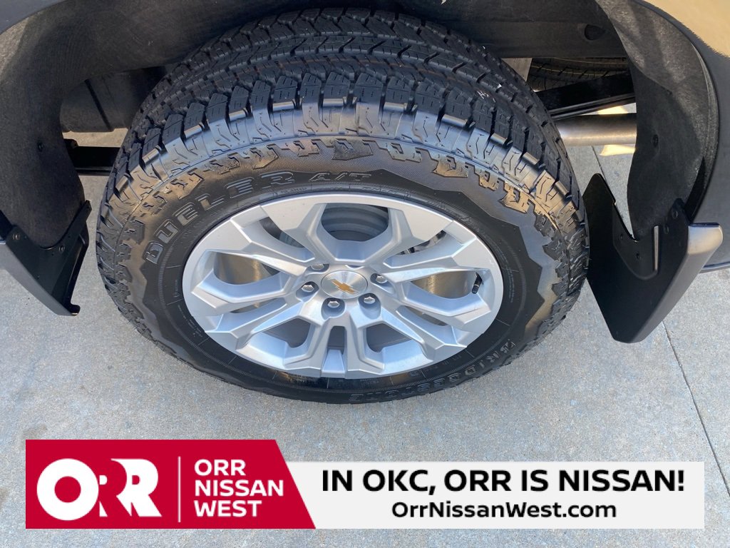 Used 2025 Chevrolet Silverado 1500 LTZ image 9