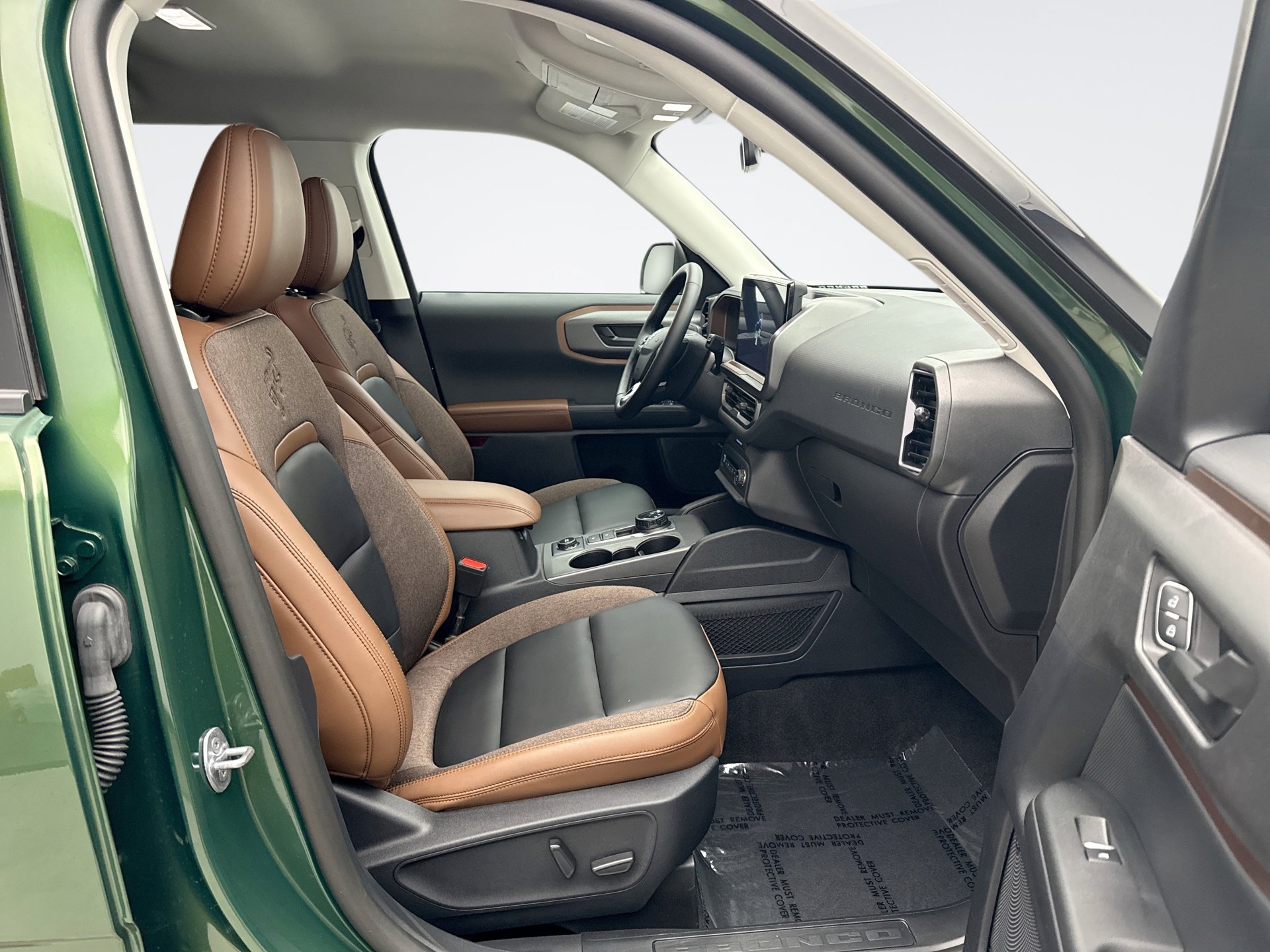 Used 2025 Ford Bronco Sport Outer Banks w/ Outer Banks Tech Package+ image 19