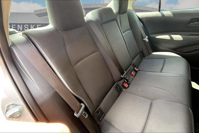 Used 2026 Toyota Corolla LE FWD image 27
