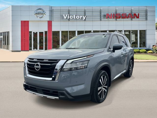 Certified 2024 Nissan Pathfinder Platinum w/ Cargo Package FWD image 7