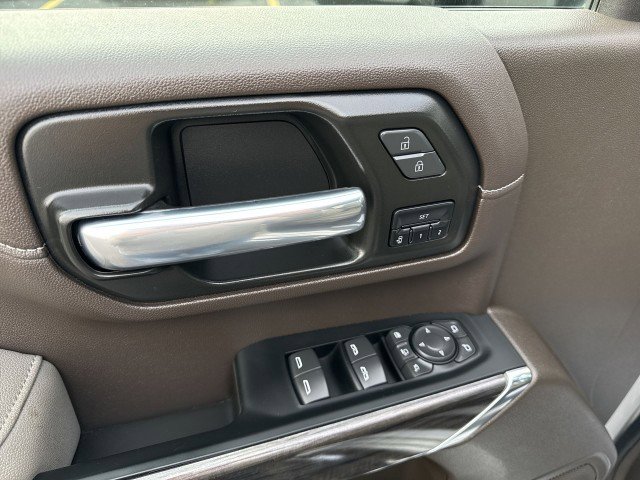Certified 2023 Chevrolet Silverado 3500 LTZ w/ LTZ Convenience Package image 15